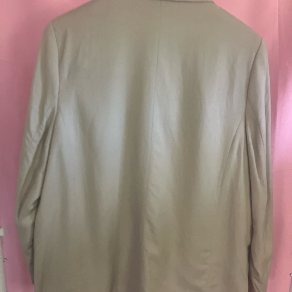 Oversized Beige Blazer –Women's Relaxed Fit, Chic Neutral Layering Piece, Size L - Picture 3 of 4